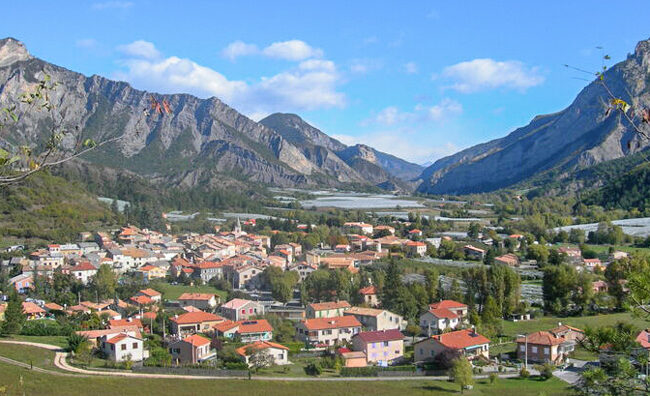 Village de la Motte du Caire